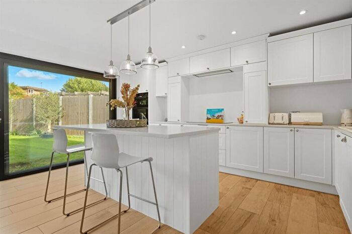 3 Bedroom Semi-Detached House For Sale In Pine Drive, Ingatestone, CM4