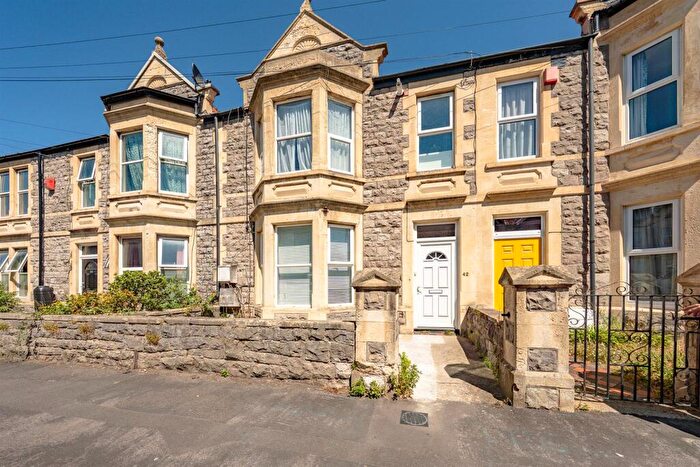 1 Bedroom Flat For Sale In Sunnyside Road, Weston-Super-Mare, BS23