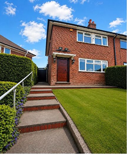 2 Bedroom Semi Detached House For Sale In Pinner Grove, Quinton, Birmingham, B32
