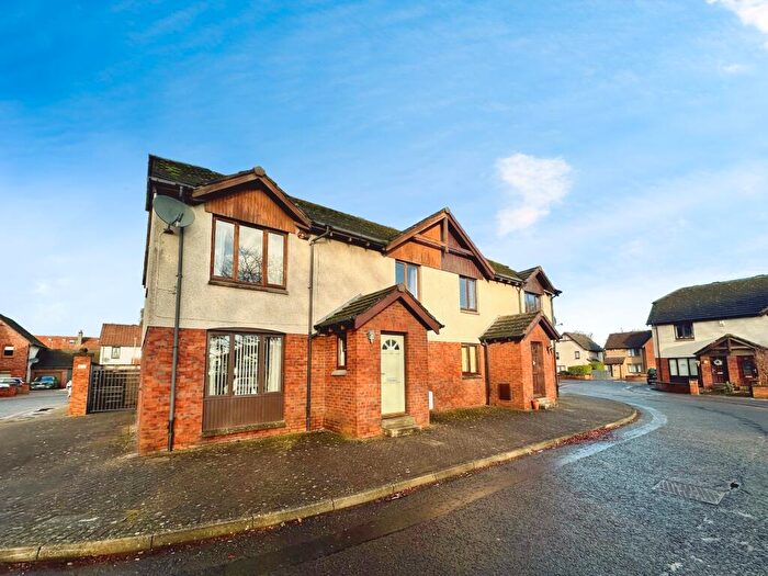 2 Bedroom Flat For Sale In Charlotte Close, Dundee, DD3
