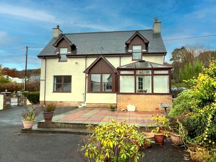 3 Bedroom Detached House For Sale In Lea Mhor, Guisach Terrace, Corpach, PH33