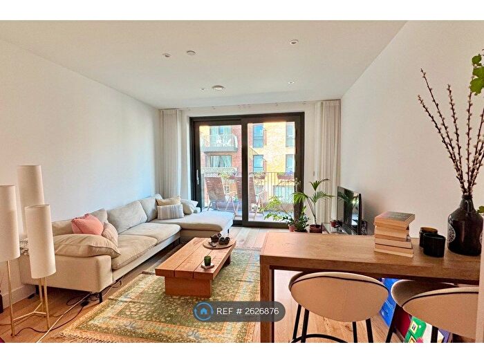1 Bedroom Flat To Rent In Lorimer House, London, E3