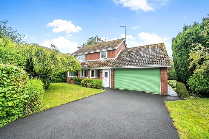 4 Bedroom Country House For Sale In Peacock, West Overton, Marlborough, Wiltshire, SN8