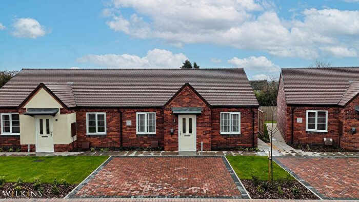 2 Bedroom Bungalow For Sale In Woodwinds, Warton, Tamworth, B79