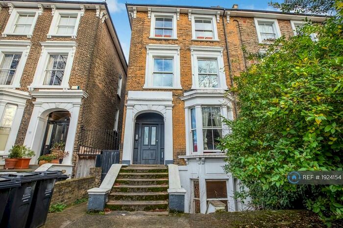 1 Bedroom Flat To Rent In Navarino Road, London, E8