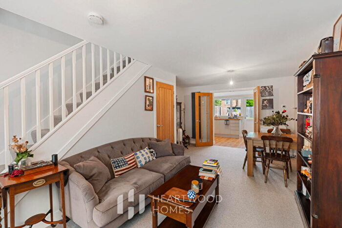 2 Bedroom End Of Terrace House For Sale In Royston Road, St. Albans, AL1
