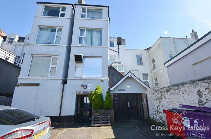 2 Bedroom Flat For Sale In Seaton Lane, Mutley, PL4