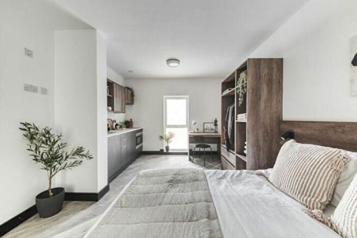 Studio To Rent In Uttoxeter Old Road, Derby, DE1