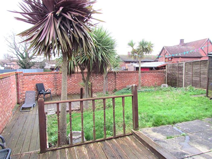 2 Bedroom End Of Terrace House To Rent In Old Vicarage Road, Dovercourt, Essex, CO12