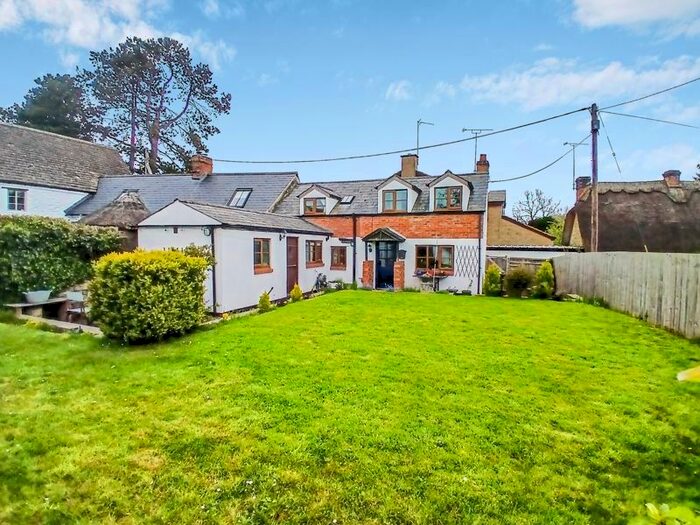 2 Bedroom Semi-Detached House For Sale In Jacobs Yard, Middle Barton, Chipping Norton, OX7