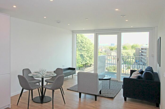 1 Bedroom Flat To Rent In Lacewood Apartments, Deptford Landings, Deptford, SE8