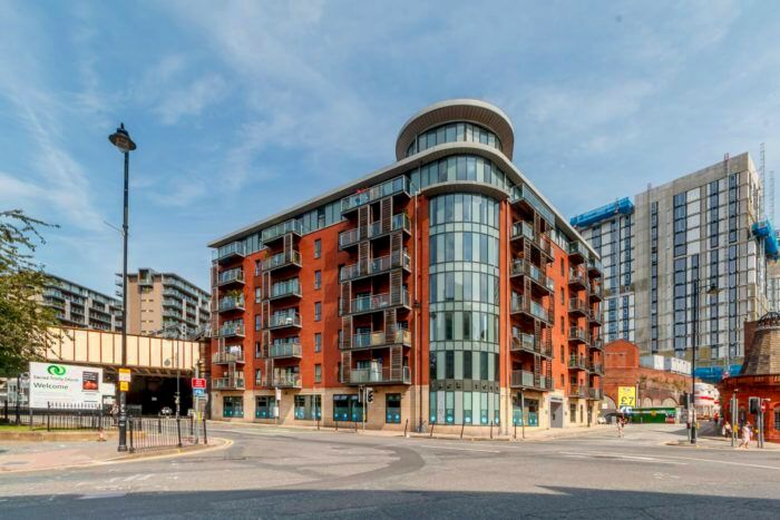 1 Bedroom Flat To Rent In Barnfield House, Salford Approach, M3