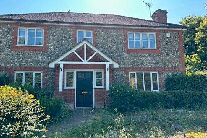 4 Bedroom Property To Rent In Millstream Green, Ashford, TN24