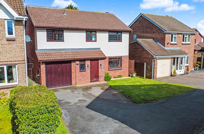 5 Bedroom Detached House For Sale In Grace Drive, Aspley, Nottingham, NG8