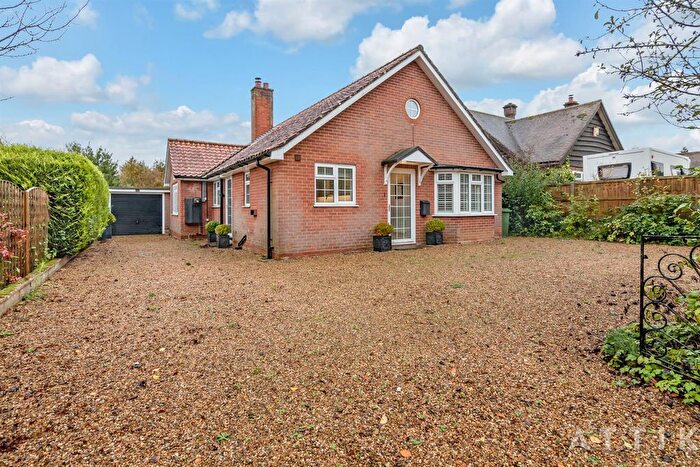 2 Bedroom Detached Bungalow For Sale In Blyford Lane, Wenhaston, Halesworth, IP19