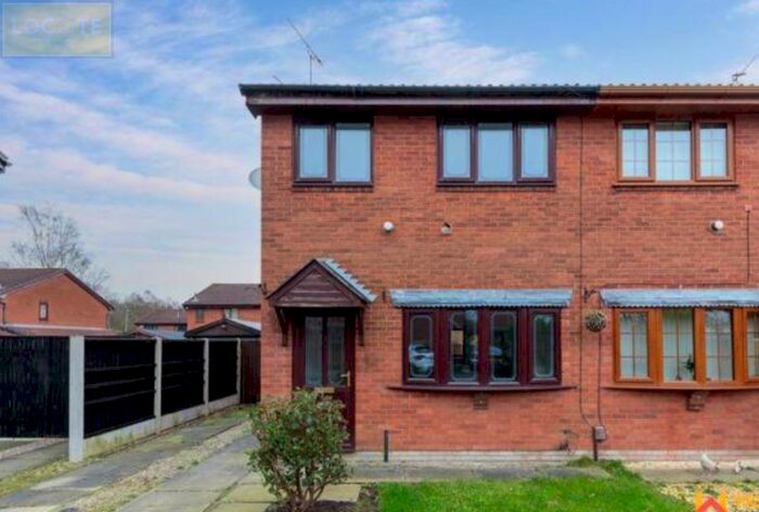 3 Bedroom Semi-Detached House To Rent In Mccarthy Close, Birchwood, Warrington, WA3