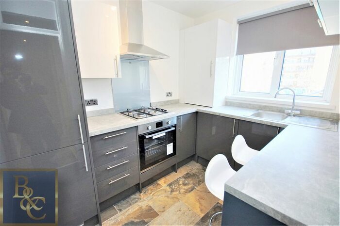 2 Bedroom Flat To Rent In Sidmouth Street, Bloomsbury, WC1H
