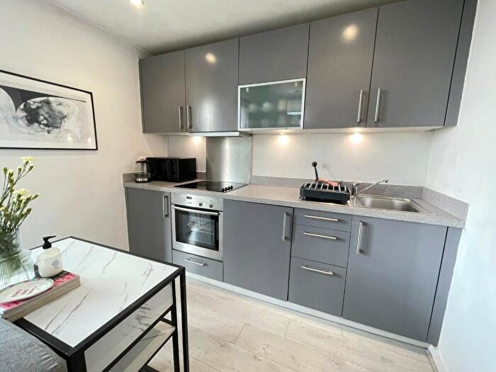 Studio To Rent In Blackfriars Road, Manchester, Greater Manchester, M3