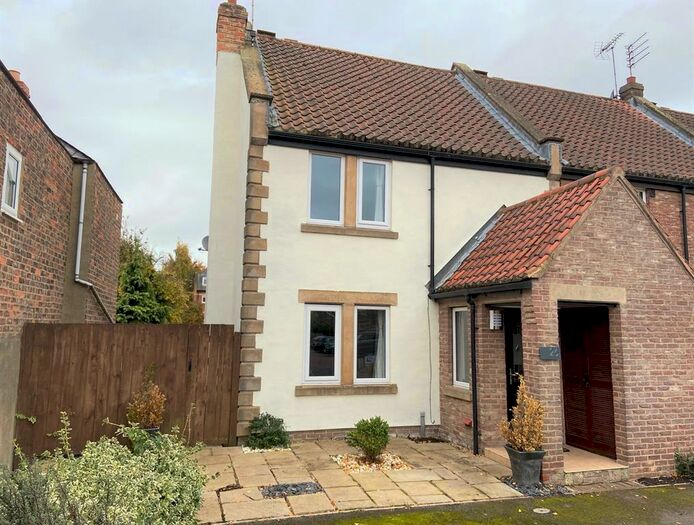 2 Bedroom End Of Terrace House To Rent In Williamson Drive, Ripon, HG4
