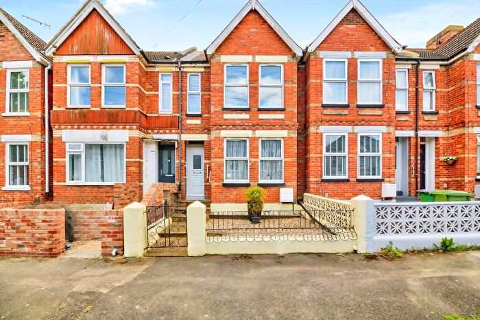 3 Bedroom Terraced House For Sale In Chart Road, Cheriton, CT19