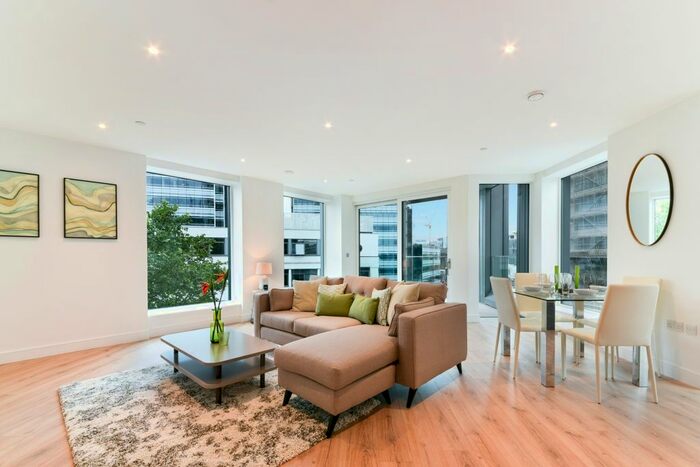 2 Bedroom Flat To Rent In Beadon Road, Hammersmith, London, W6