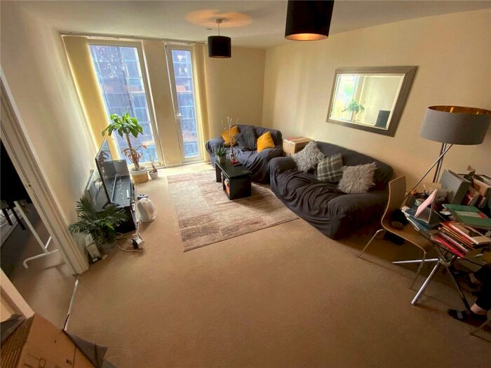 1 Bedroom Apartment To Rent In Spectrum, Block, Blackfriars Road, Salford, M3
