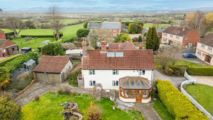 3 Bedroom Semi Detached House For Sale In Great Hinton, Trowbridge, BA14