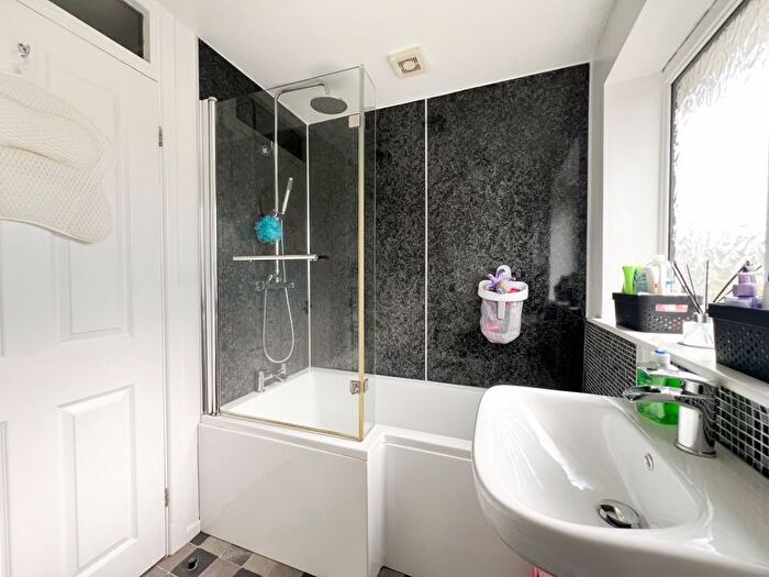 3 Bedroom Terraced House For Sale In Park Road, Leek, Jt., ST13
