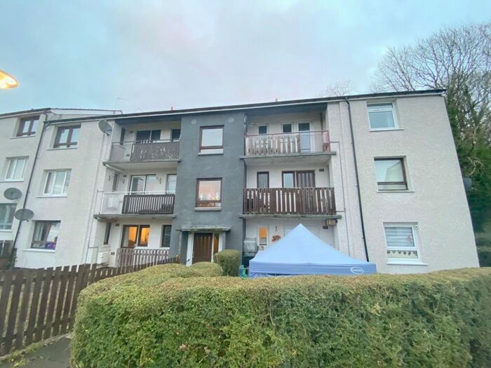 2 Bedroom Flat To Rent In Fulton Street, Kilbarchan, Renfrewshire PA10