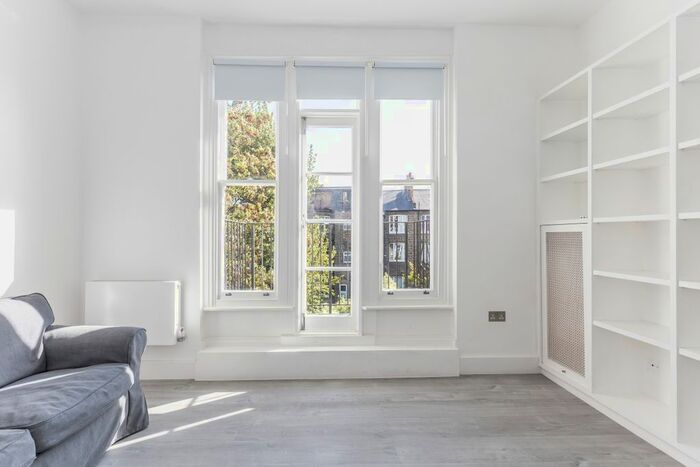 1 Bedroom Flat To Rent In Garlinge Road, London, NW2