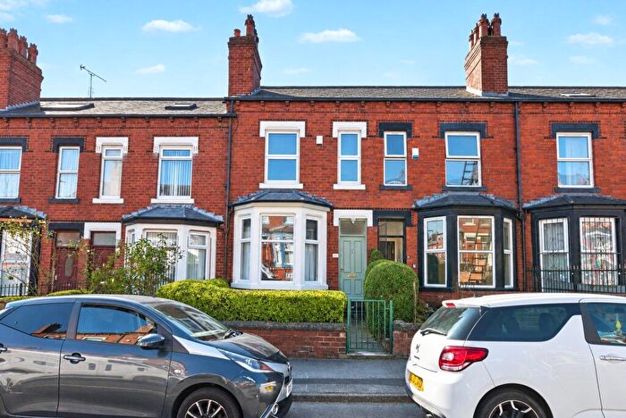 4 Bedroom Terraced House For Sale In Savile Road, Chapeltown, Leeds, LS7