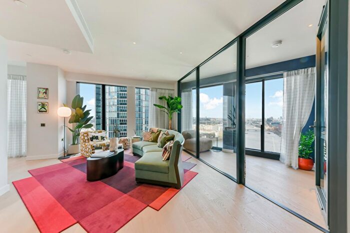3 Bedroom Flat To Rent In River Park Tower, Nine Elms Lane, London, SW8
