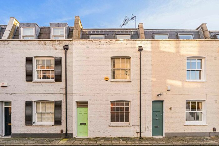 3 Bedroom Property To Rent In Lanfrey Place, West Kensington, W14