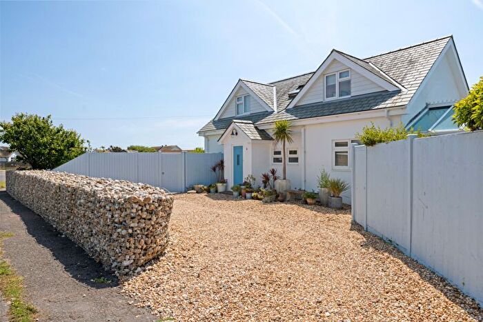 4 Bedroom Detached House For Sale In Seafield Close, East Wittering, Chichester, PO20