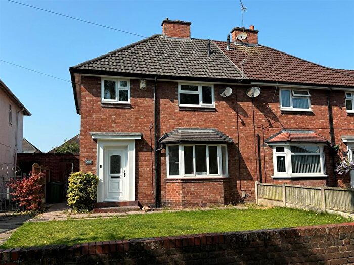 3 Bedroom Semi-Detached House To Rent In Silkmore Lane, Stafford, ST17