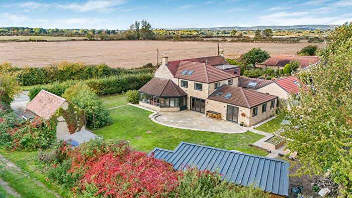 4 Bedroom Semi Detached House For Sale In Little Haresfield, Standish, Stonehouse, GL10