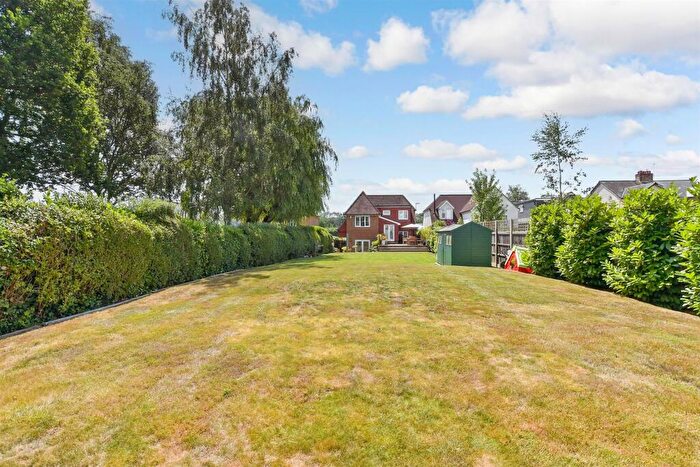 4 Bedroom Detached House For Sale In Heath Road, Boughton Monchelsea, Maidstone, Kent, ME17