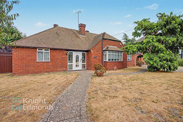 3 Bedroom Detached Bungalow For Sale In Blythe Road, Maidstone, ME15