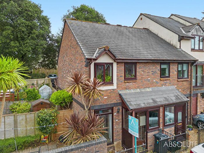 2 Bedroom Semi Detached House For Sale In Kirkstead Close, Torquay, TQ2