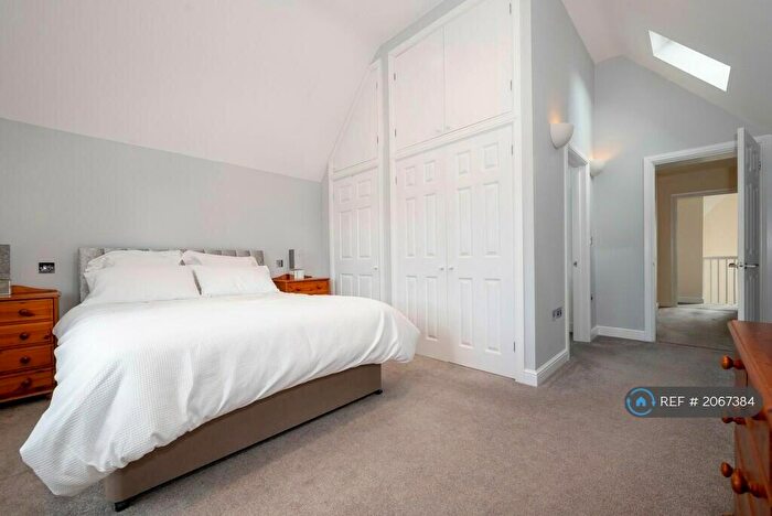 4 Bedroom Semi-Detached House To Rent In King Georges Field, Stow On The Wold, Cheltenham, GL54