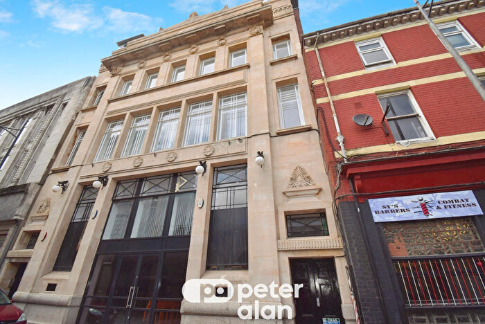 2 Bedroom Apartment To Rent In Market Street, NP20