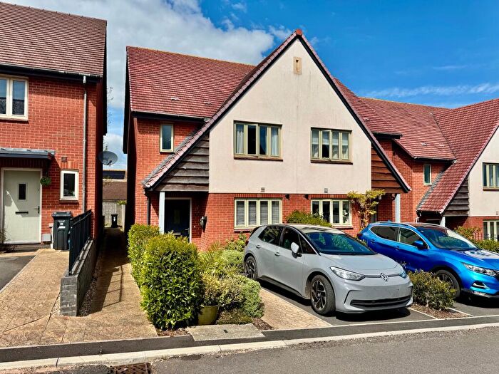 3 Bedroom House For Sale In Nicholas Way, Exmouth, EX8