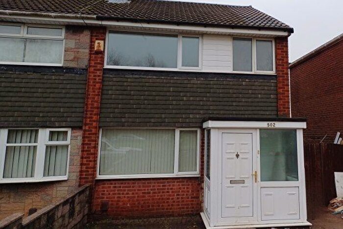 3 Bedroom Semi-Detached House To Rent In Chell Heath Road, Stoke-On-Trent, ST6