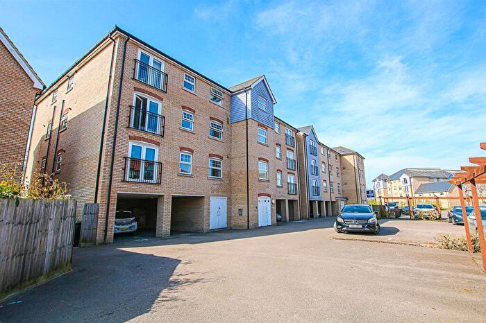 2 Bedroom Flat For Sale In Dobede Way, Soham, Ely, CB7