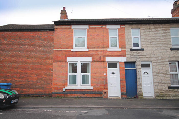 2 Bedroom Terraced House To Rent In Redshaw Street, Derby, Derbyshire, DE1