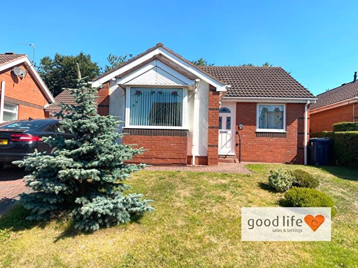2 Bedroom Detached Bungalow To Rent In Ruswarp Drive, Doxford, Sunderland, SR3