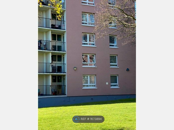 2 Bedroom Flat To Rent In Prospecthill Road, Glasgow, G42