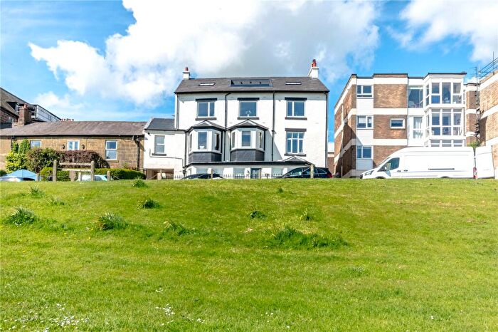 3 Bedroom Flat For Sale In Marine Road, Alnmouth, Alnwick, Northumberland, NE66