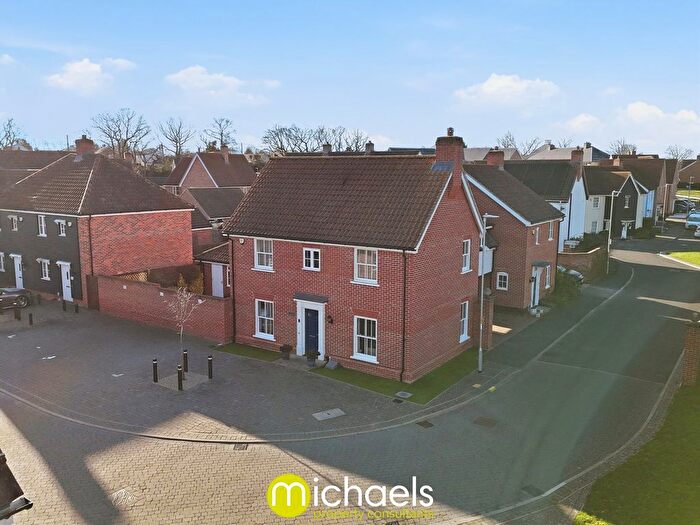 4 Bedroom Detached House For Sale In Ringlet Lane, Stanway, Colchester, CO3