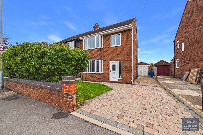 3 Bedroom Semi-detached House To Rent In Willard Avenue, Billinge, Wigan, WN5